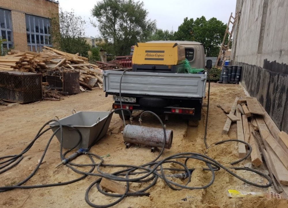 Компрессор Прокат компрессора Atlas Copco 287Cd с отбойными молотками взять в аренду, заказать, цены, услуги - Саратов