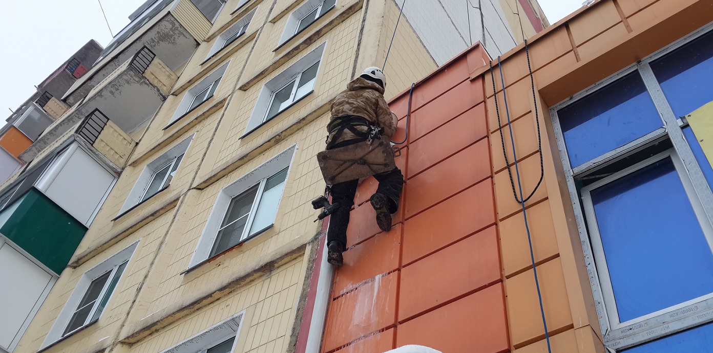 Услуги промышленных альпинистов для высотных работ в Саратовской области
