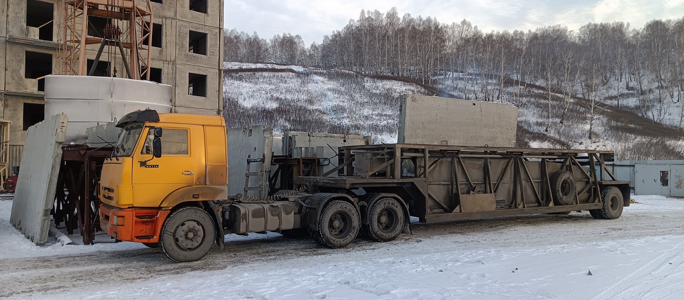 Аренда и услуги панелевозов для перевозки ЖБИ изделий в Петровске